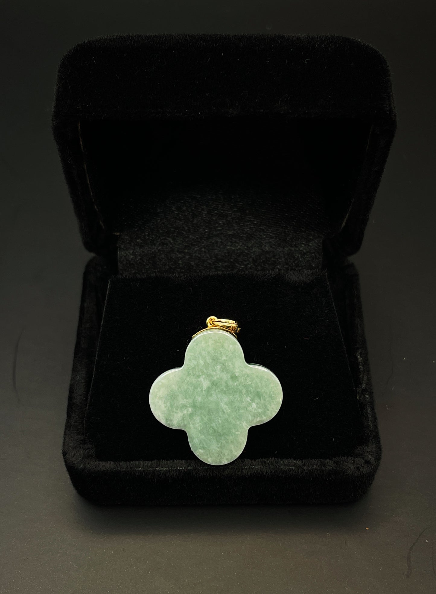 Clover Jade Pendant V2